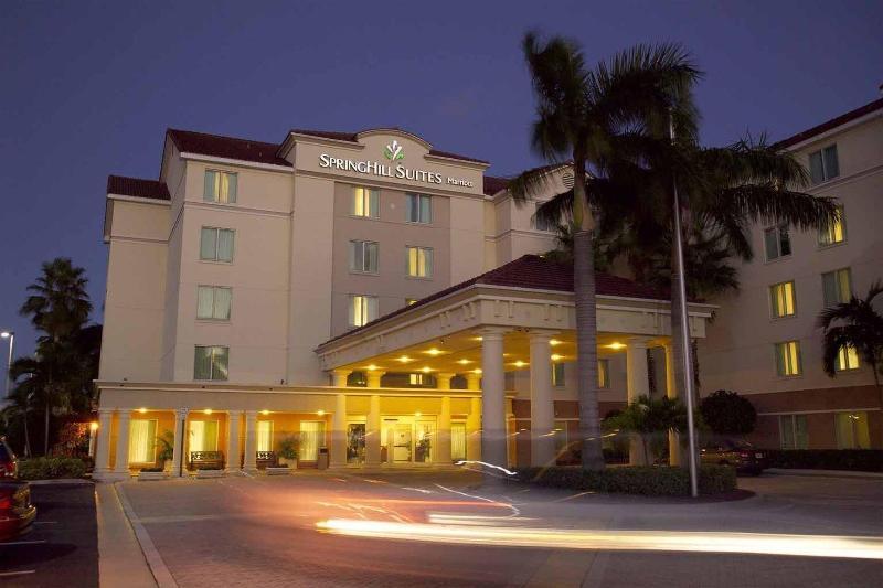 Springhill Suites Бока-Ратон Экстерьер фото