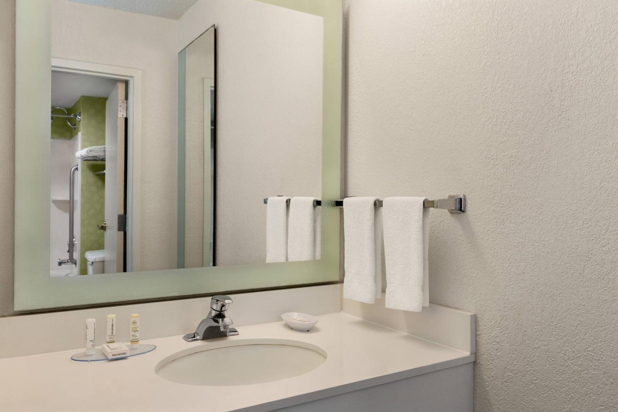 Springhill Suites Бока-Ратон Экстерьер фото